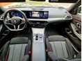 BMW 330 2024/10 - 10