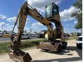CATERPILLAR 2004 - 1