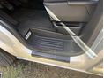 VOLKSWAGEN CARAVELLE 2017/6 - 8