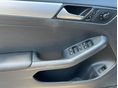 VOLKSWAGEN JETTA 2014/9 - 4
