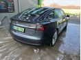 TESLA MODEL 3 2022/6 - 3