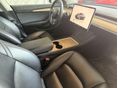 TESLA MODEL 3 2022/6 - 7
