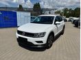 VOLKSWAGEN TIGUAN 2.0 TDI BMT SCR Comfortline 4Motion DSG SZ.KÖNYV-LED-NAVI-ÜLÉSFŰTÉS-TEMPOMAT-KORMÁNYFŰTÉS
