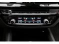 BMW 520 2022/11 - 12