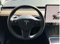 TESLA MODEL Y 2022/3 - 21