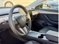 TESLA MODEL 3 2022/3 - 9