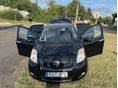 TOYOTA YARIS 2010/11 - 3