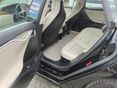 TESLA MODEL S 2018/5 - 7