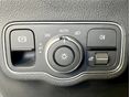 MERCEDES-BENZ B 180 2022/4 - 27