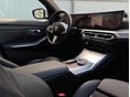 BMW 320 2023/11 - 22
