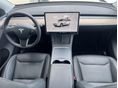 TESLA MODEL Y 2024/7 - 19