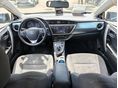 TOYOTA AURIS 2013/12 - 9