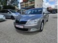 SKODA OCTAVIA Combi 1.6 Holiday SZ.KÖNYV//V.HOROG//TEMPOMAT//