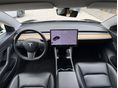TESLA MODEL 3 2020/12 - 17
