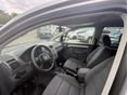 VOLKSWAGEN TOURAN 2004 - 6