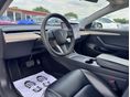 TESLA MODEL 3 2021/12 - 9