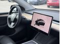 TESLA MODEL Y 2022/10 - 14