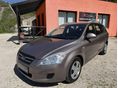 KIA CEE'D SW 1.6 EX SZERVÍZKÖNYV ! TEMPOMAT ! JÉGHIDEG KLÍMA ! 1 TULAJ !