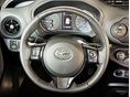 TOYOTA YARIS 2018/8 - 13