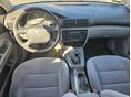 VOLKSWAGEN PASSAT 2000/11 - 8