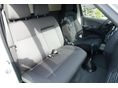 TOYOTA HIACE 2011/12 - 8