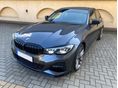 BMW 330 2019/9 - 1