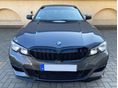 BMW 330 2019/9 - 2