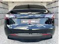 TESLA MODEL Y 2022/12 - 6