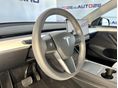 TESLA MODEL Y 2022/12 - 13