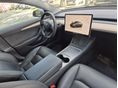 TESLA MODEL 3 2022/6 - 8