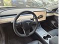 TESLA MODEL 3 2022/6 - 9