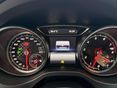 MERCEDES-BENZ A 180 2015/10 - 19