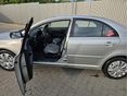 TOYOTA AVENSIS 2006/8 - 8
