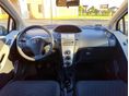 TOYOTA YARIS 2006 - 10