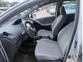 TOYOTA YARIS 2006/4 - 9