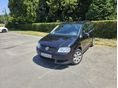VOLKSWAGEN TOURAN 1.9 PD TDi Conceptline