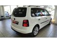 VOLKSWAGEN TOURAN 2010/3 - 6