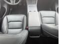 TESLA MODEL Y 2022/3 - 11