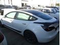 TESLA MODEL 3 2022/3 - 5