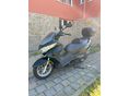 SUZUKI UH 200