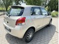 TOYOTA YARIS 2009/12 - 5