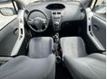 TOYOTA YARIS 2009/12 - 8