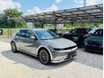 HYUNDAI IONIQ 5 77,4kWh Premium FOGLALÓZVA ! / 360 kamera/Head-Up Display/Hőszivattyú/Ülés fűtés + szellőztetés