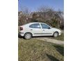 Renault jobb oldala