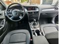 AUDI A4 2011/8 - 9