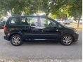 VOLKSWAGEN TOURAN 2011/4 - 8