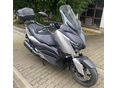 YAMAHA X-MAX 300 