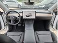 TESLA MODEL Y 2023/5 - 9