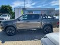 TOYOTA HILUX 2023/8 - 8