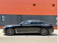 BMW 750 2019/7 - 2